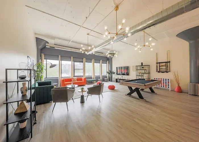 Massive Luxury 5br Loft Near Mccormick - 12 Guests Apartment Chicago